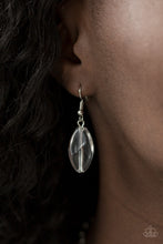 Load image into Gallery viewer, Paparazzi Accessories Spring Daydream - White