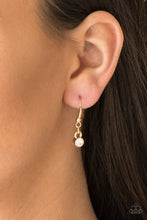 Load image into Gallery viewer, Paparazzi Accessories Straight To The Top - Gold