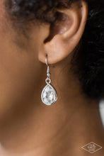 Load image into Gallery viewer, Paparazzi Accessories Love At FIERCE Sight - White