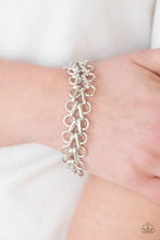 Load image into Gallery viewer, Paparazzi Accessories Atlanta Attitude - Silver