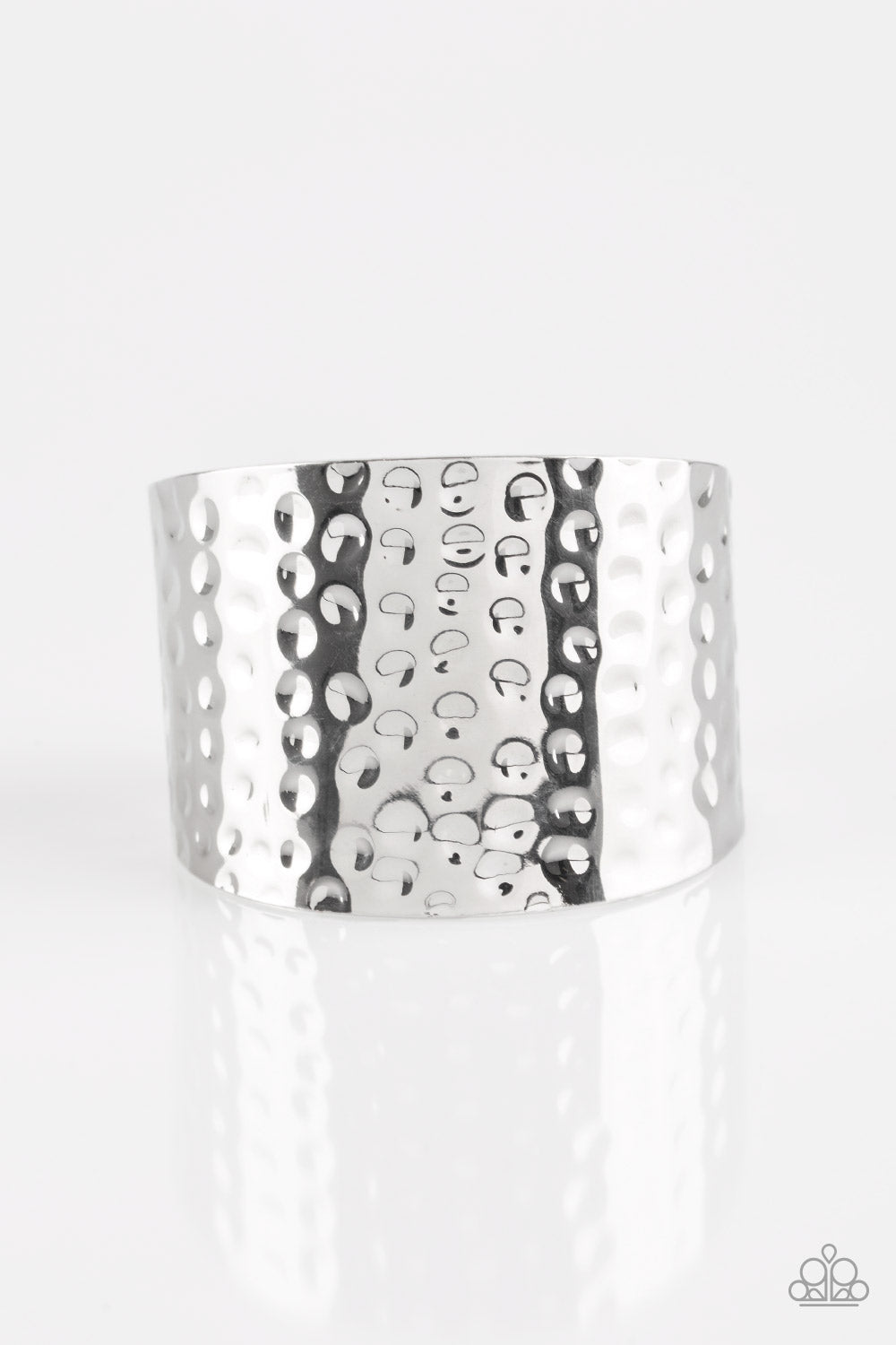 Paparazzi Accessories Wonderfully Wonder Woman - Silver