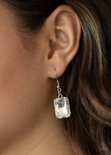 Load image into Gallery viewer, Paparazzi Accessories Royal Crest - Yellow