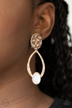 Load image into Gallery viewer, Paparazzi Accessories Opal Obsession - Rose Gold