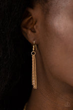 Load image into Gallery viewer, Paparazzi Accessories Way To Make An Entrance - Gold