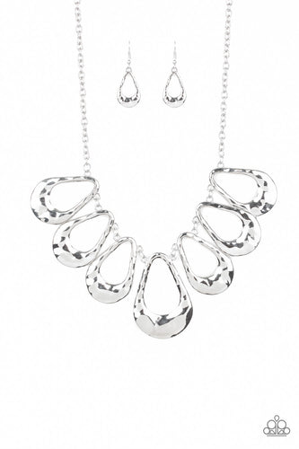Paparazzi Accessories Teardrop Envy - Silver