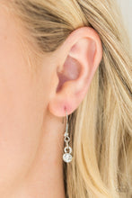 Load image into Gallery viewer, Paparazzi Accessories Gather Around Gorgeous - White