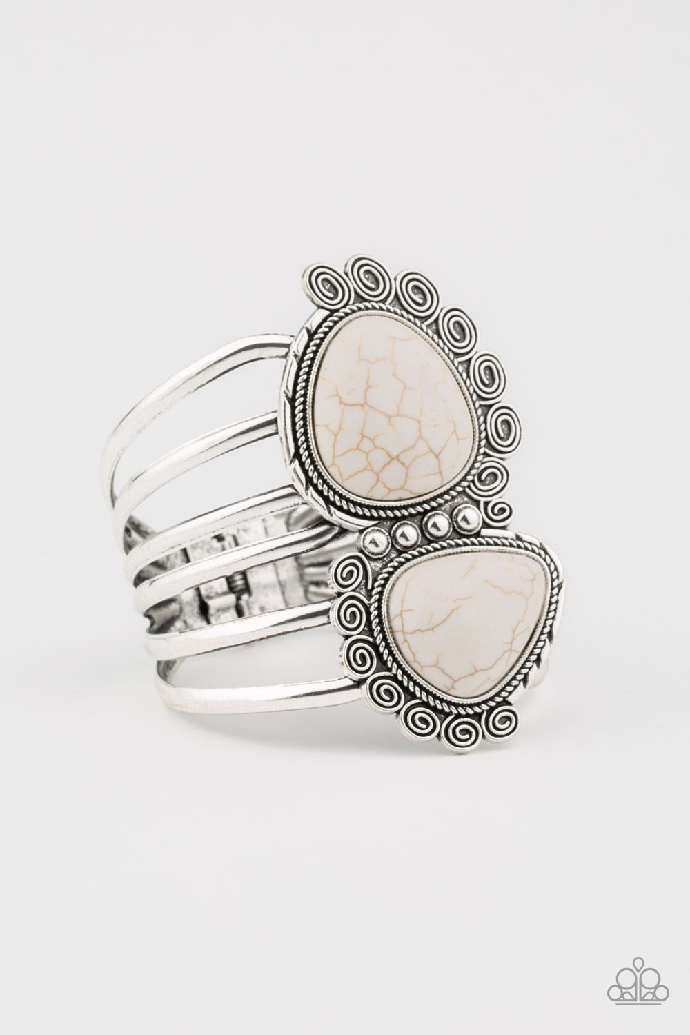 Paparazzi Accessories Nature Bound - White