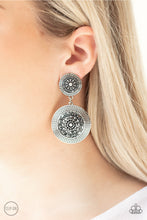 Load image into Gallery viewer, Paparazzi Accessories Magnificent Medallions - Silver