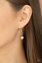 Load image into Gallery viewer, Paparazzi Accessories Hand-Knotted Knockout - White