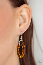 Load image into Gallery viewer, Paparazzi Accessories Comin In HAUTE - Brown