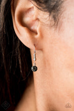 Load image into Gallery viewer, Paparazzi Accessories Castle Couture